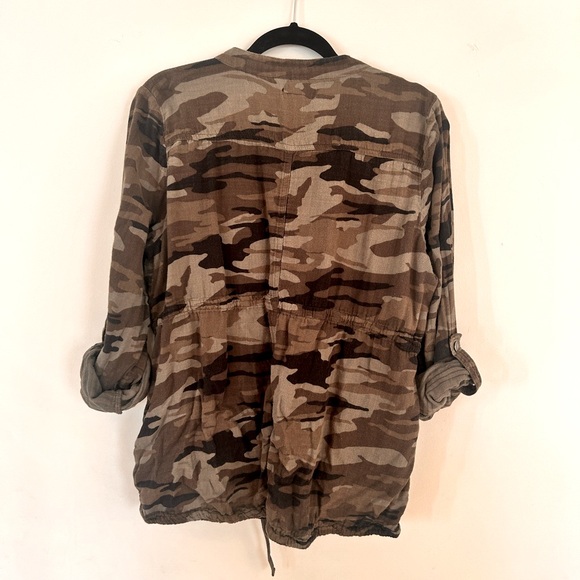 Torrid Size 00 Camo Anorak Jacket - Picture 2 of 8